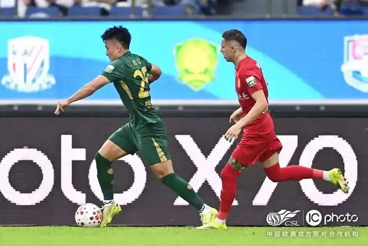 CBA联赛：广东东莞大益 VS 上海久事